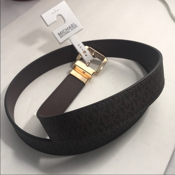 Michael kors twist reversible belt. - Picture 7 of 16